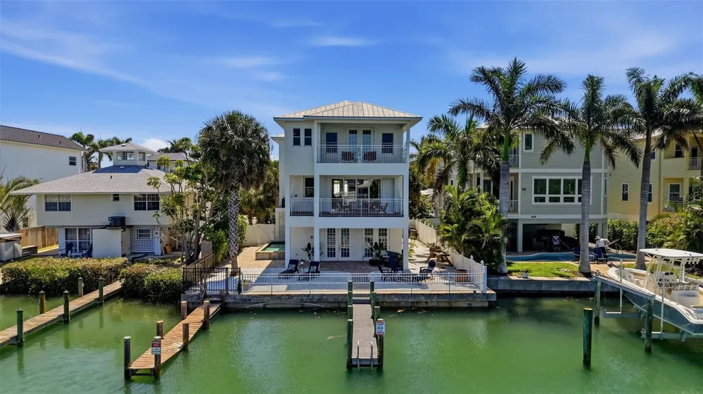 418 Pine Avenue Anna Maria FL 34216