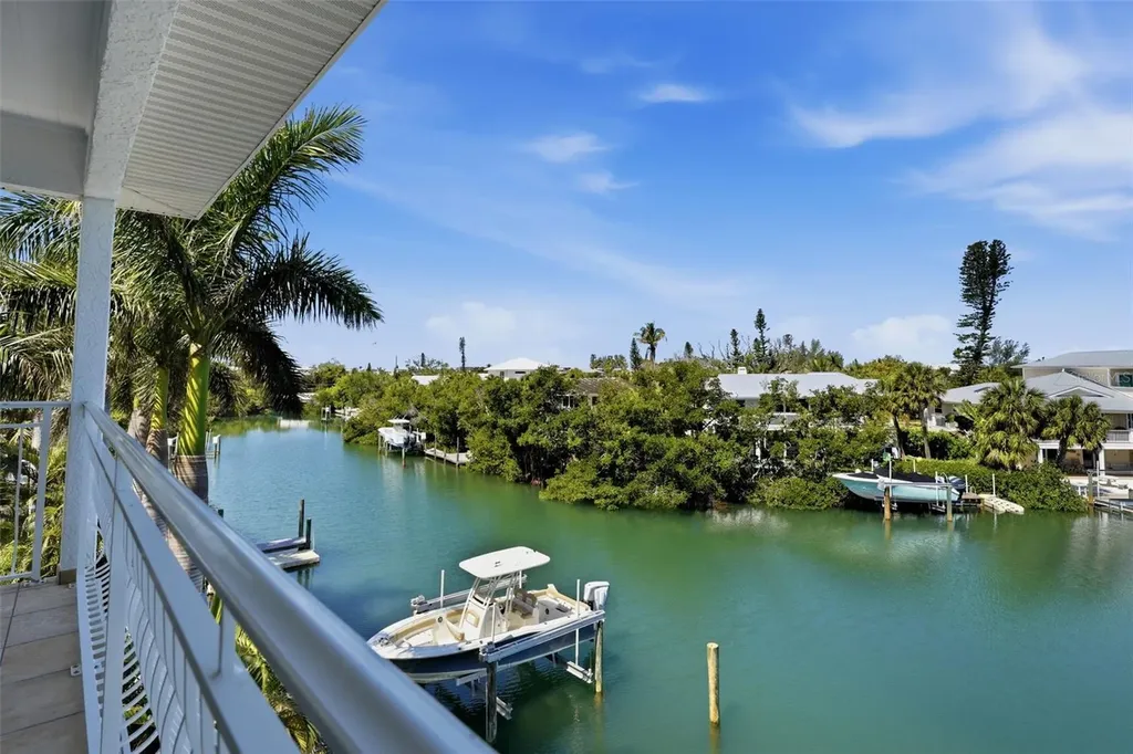 418 Pine Avenue Anna Maria FL 34216