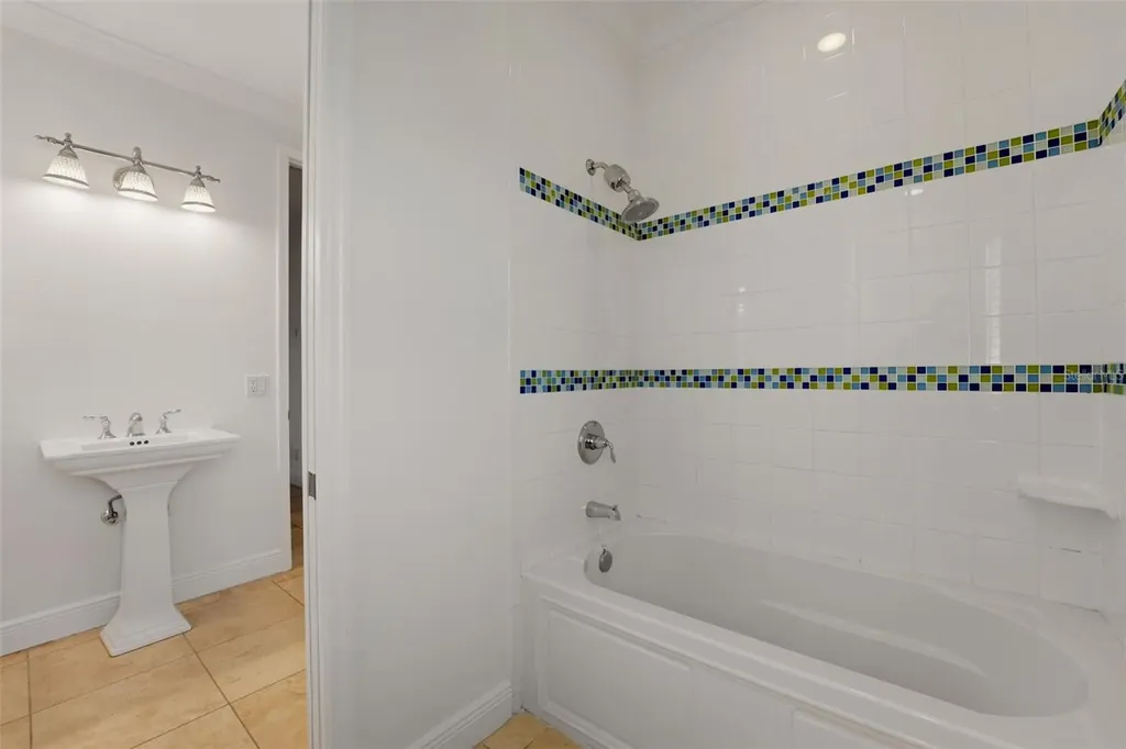 418 Pine Avenue Anna Maria FL 34216