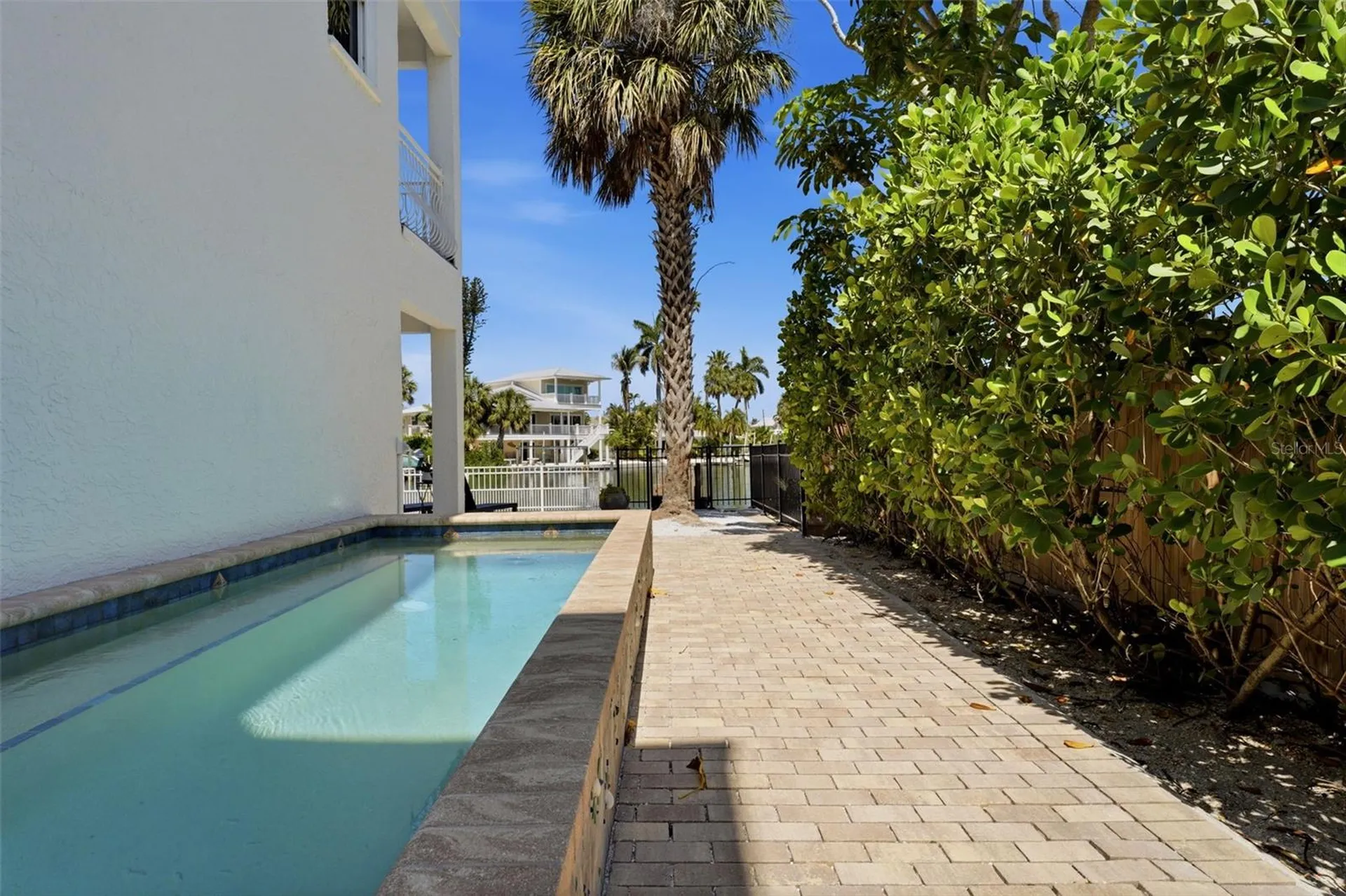 418 Pine Avenue Anna Maria FL 34216
