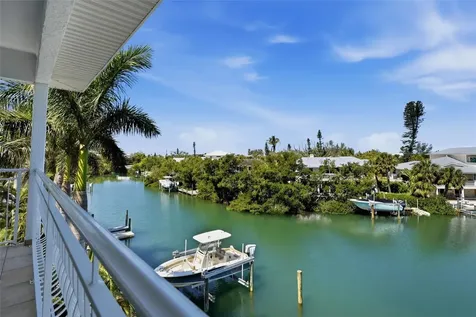 418 Pine Avenue Anna Maria FL 34216