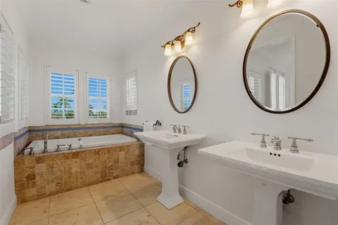 418 Pine Avenue Anna Maria FL 34216