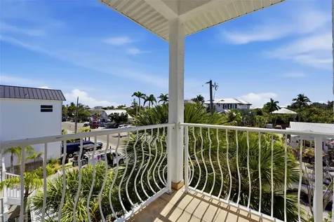 418 Pine Avenue Anna Maria FL 34216