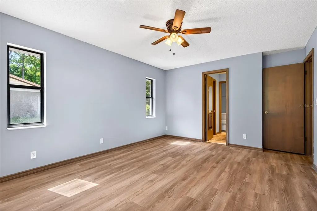 2393 W Fairway Loop Citrus Springs FL 34434