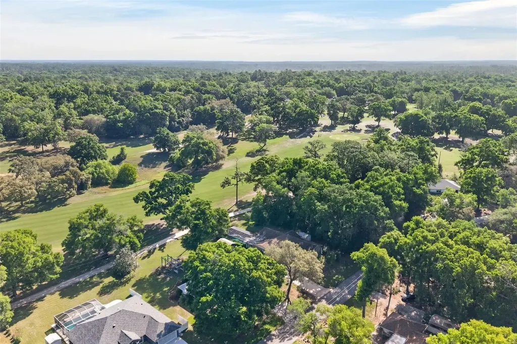 2393 W Fairway Loop Citrus Springs FL 34434