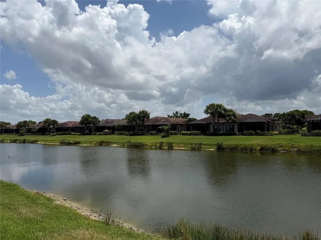 8280 Varenna Drive Sarasota FL 34231