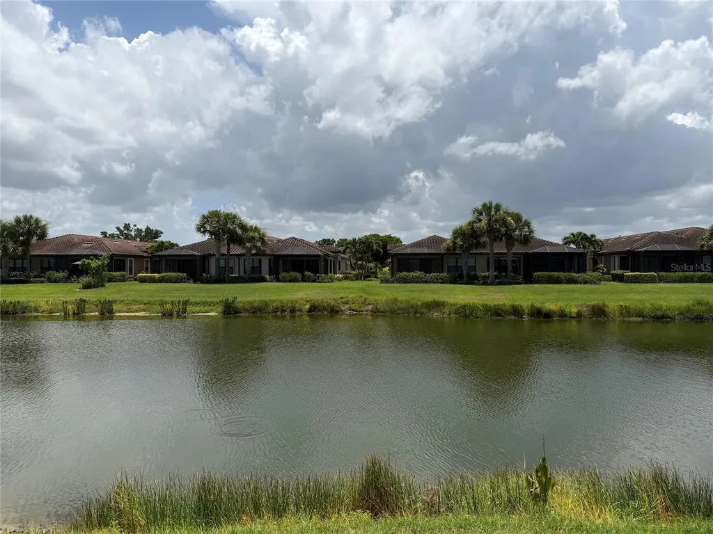 8280 Varenna Drive Sarasota FL 34231