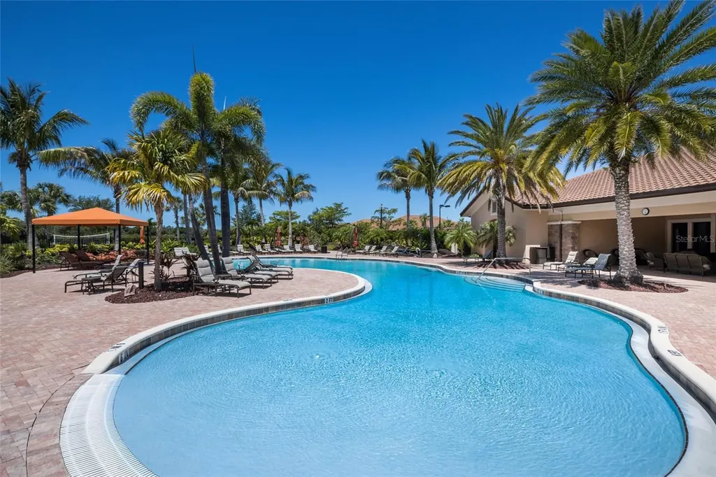 8280 Varenna Drive Sarasota FL 34231