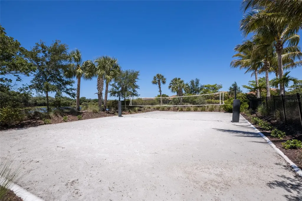 8280 Varenna Drive Sarasota FL 34231