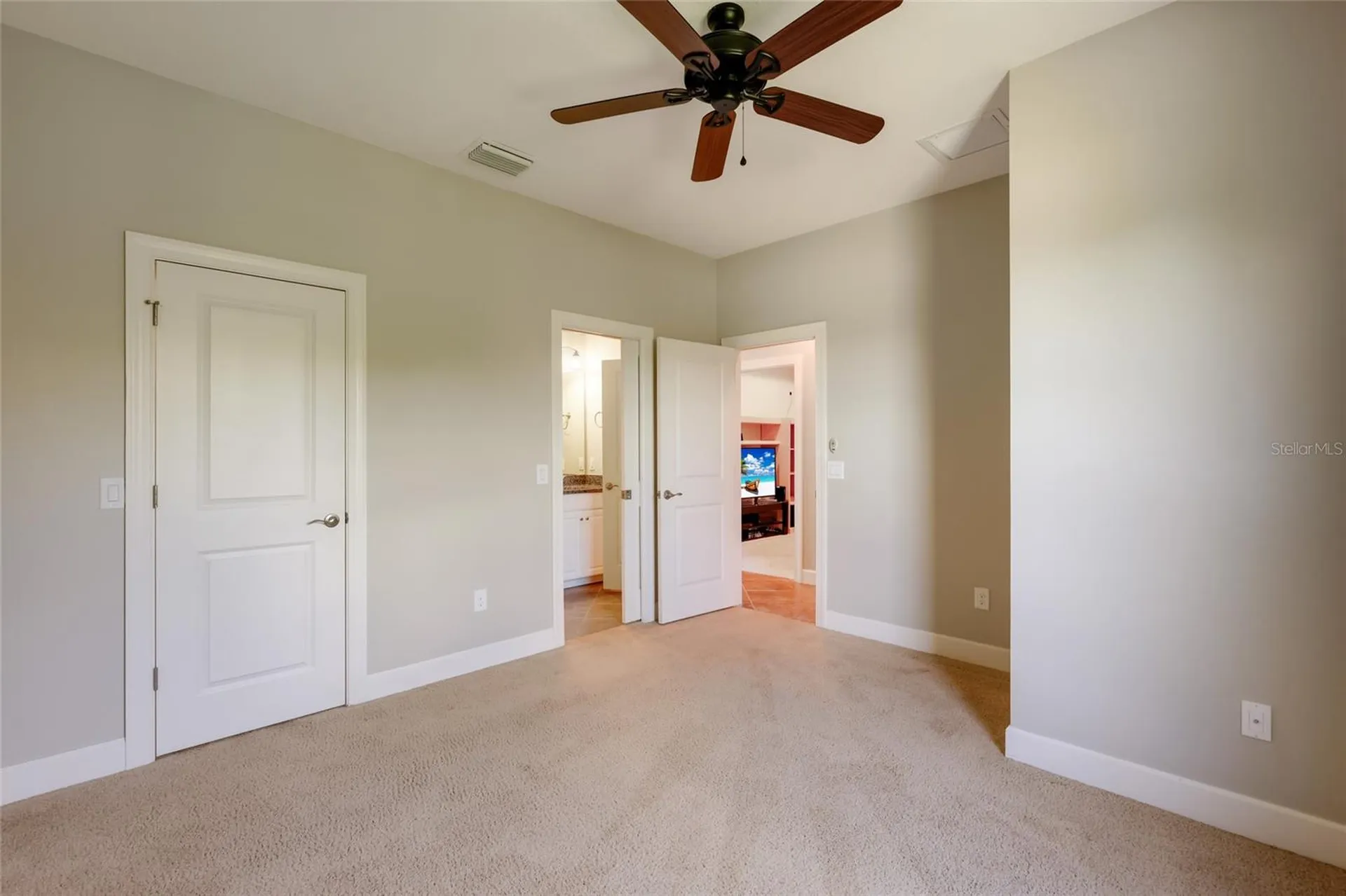 8280 Varenna Drive Sarasota FL 34231