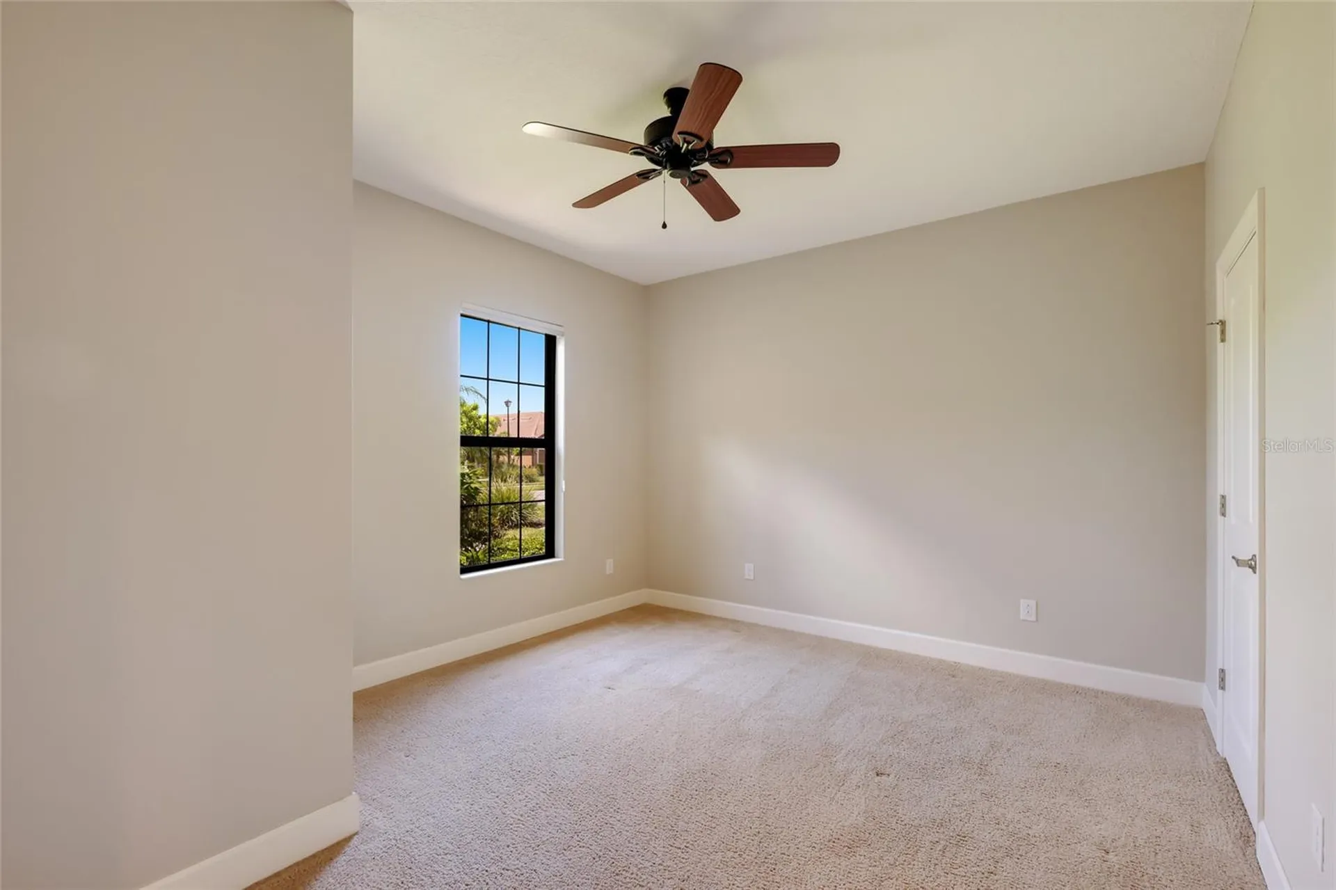 8280 Varenna Drive Sarasota FL 34231