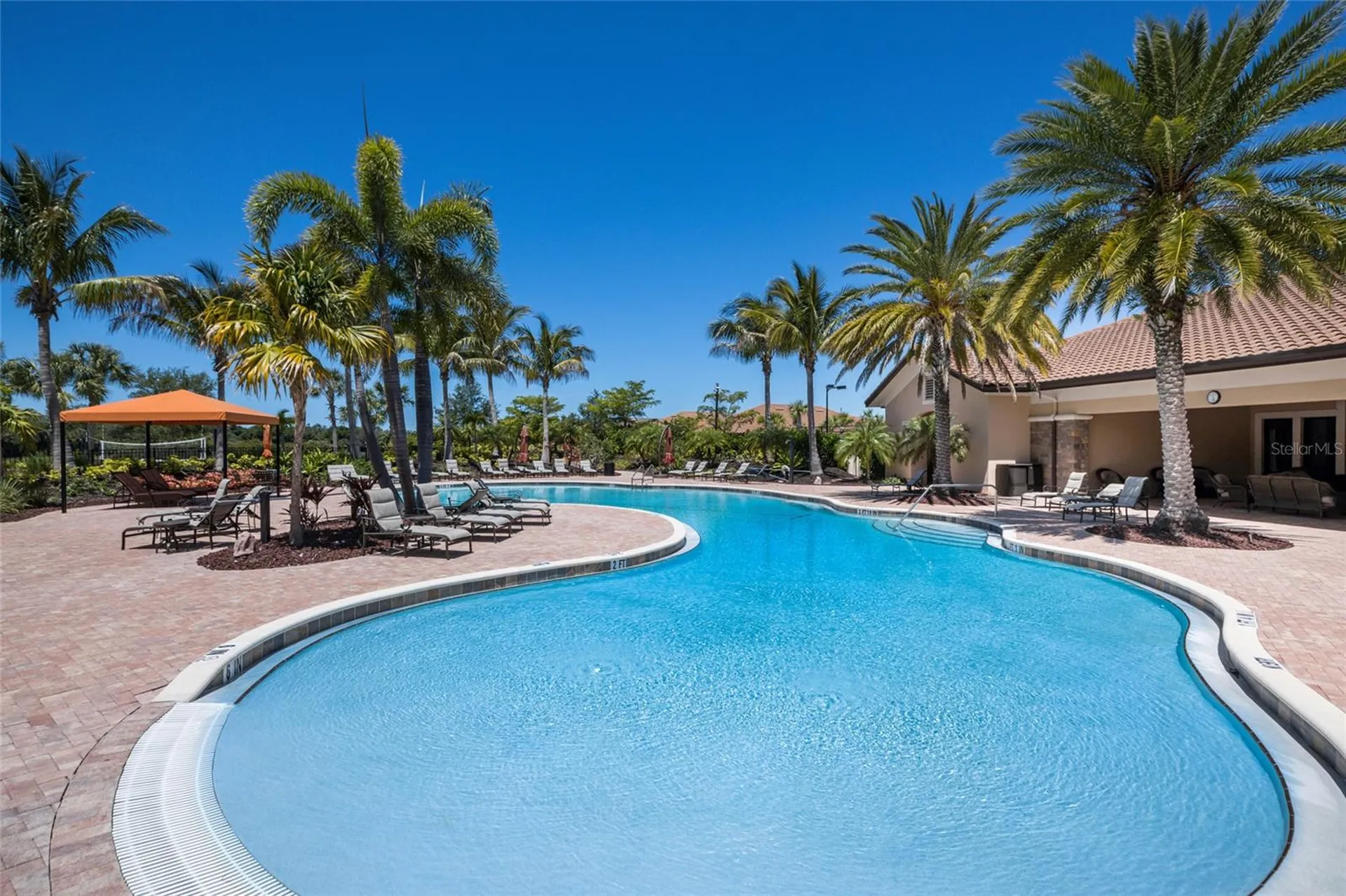 8280 Varenna Drive Sarasota FL 34231