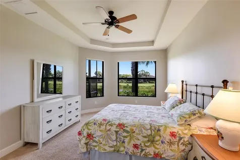 8280 Varenna Drive Sarasota FL 34231