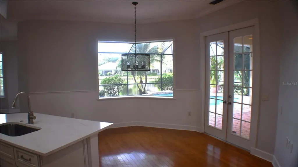 4910 Old Creek Drive Sarasota FL 34233