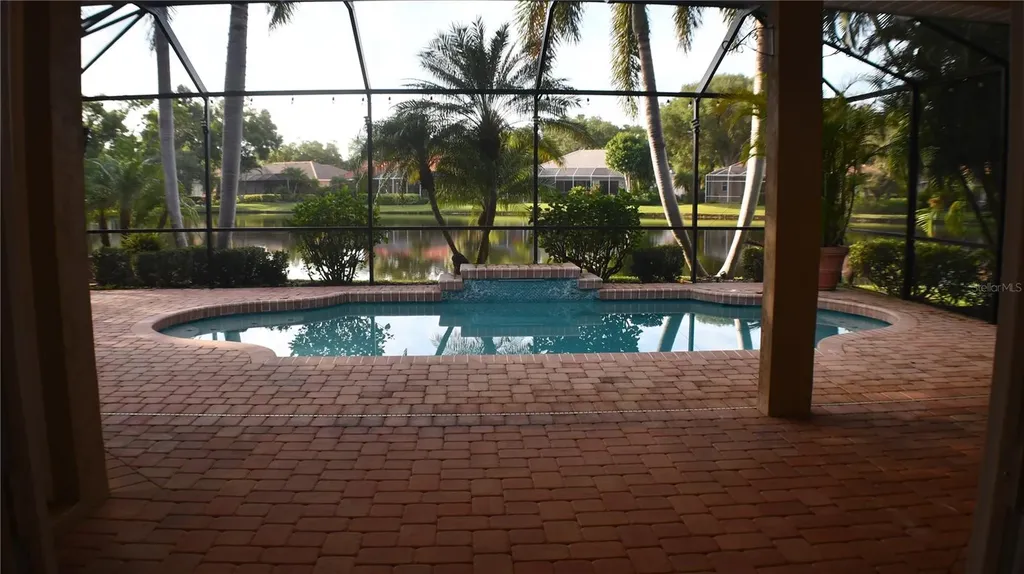 4910 Old Creek Drive Sarasota FL 34233