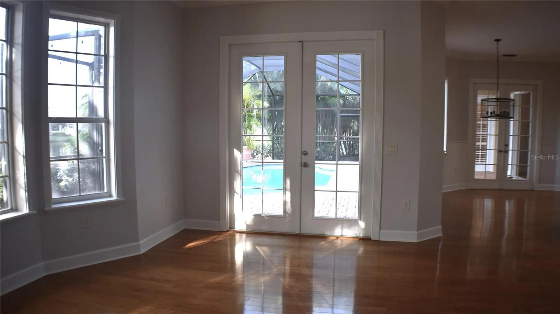 4910 Old Creek Drive Sarasota FL 34233
