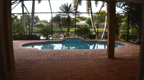 4910 Old Creek Drive Sarasota FL 34233