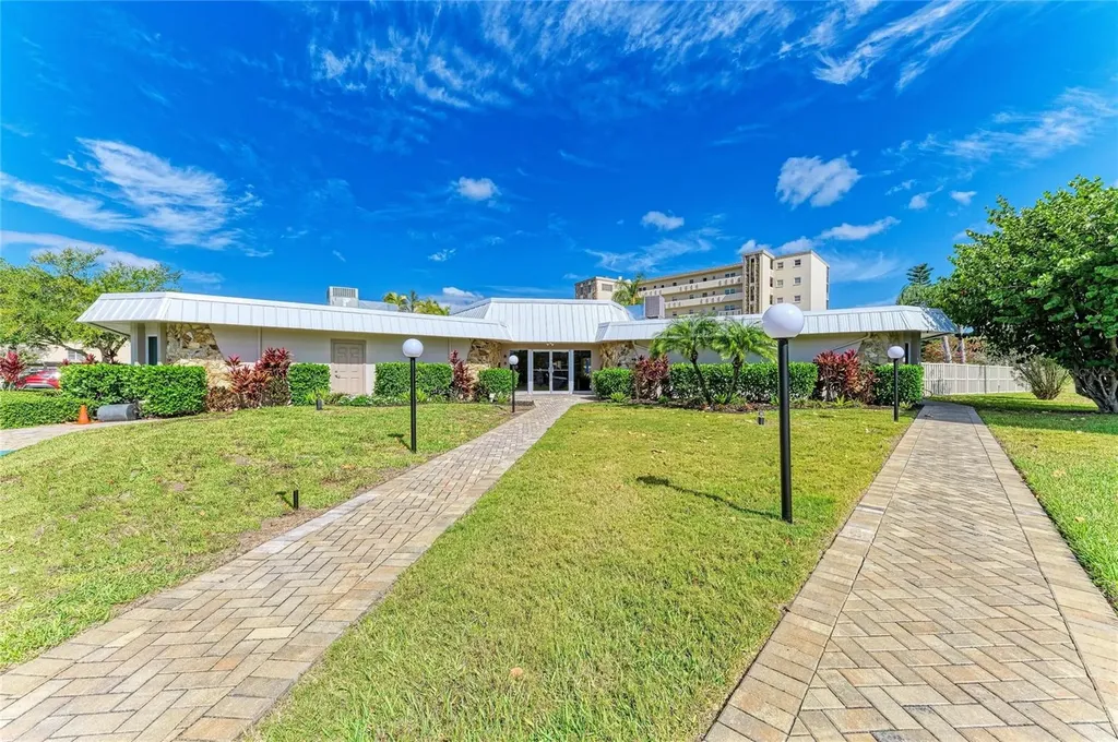 3680 Ironwood Circle Bradenton FL 34209