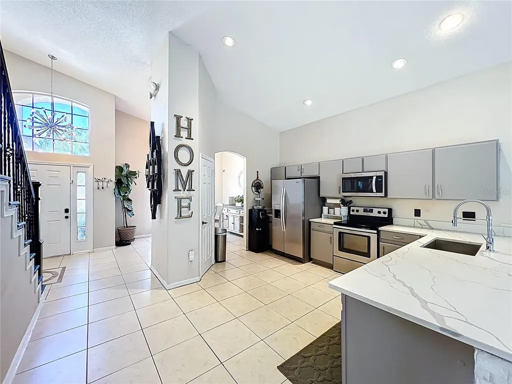 105 Bailey Circle Davenport FL 33897
