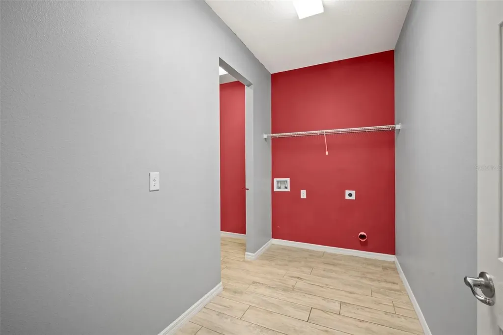 3261 Bethpage Loop Mount Dora FL 32757