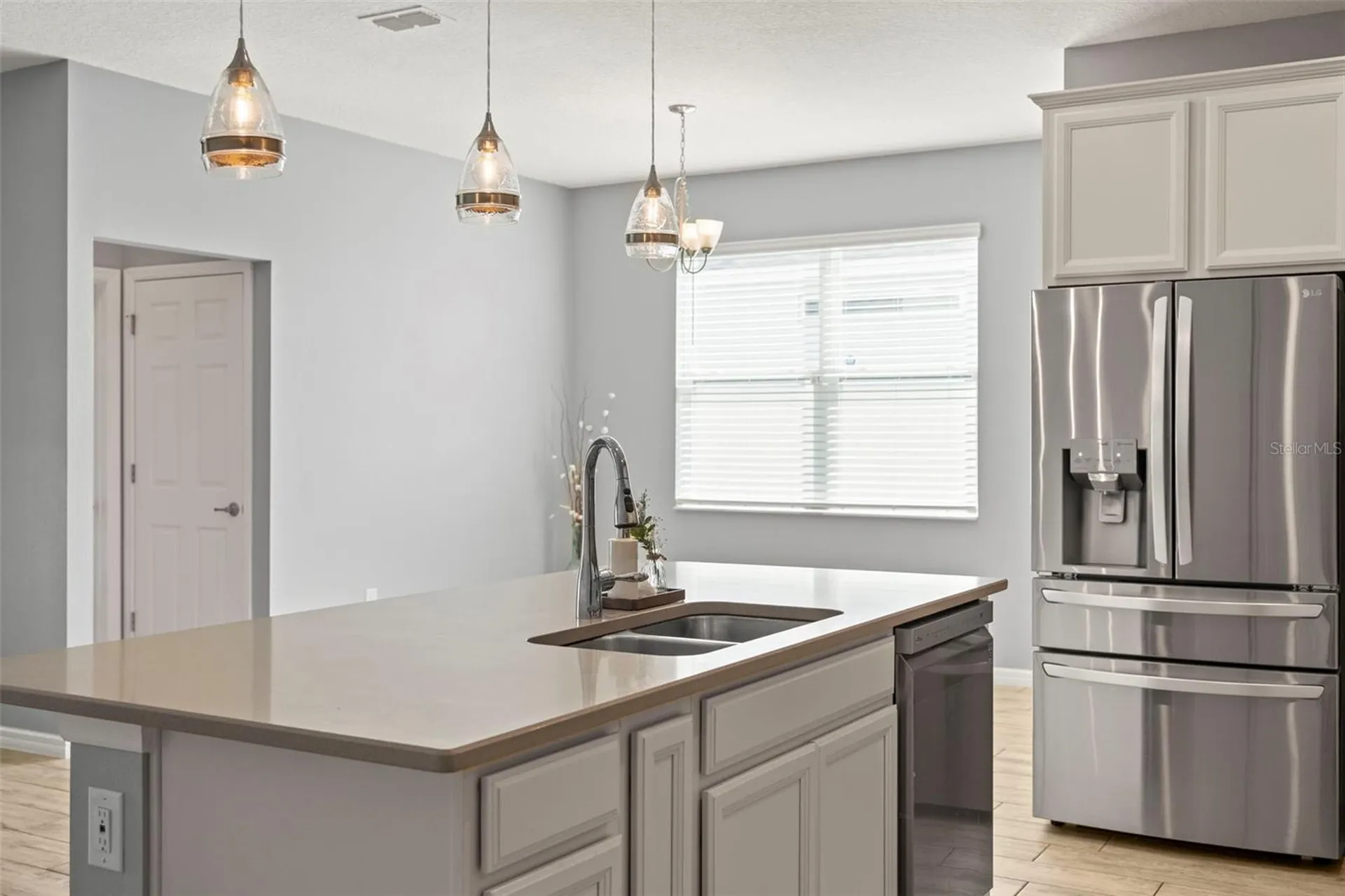 3261 Bethpage Loop Mount Dora FL 32757