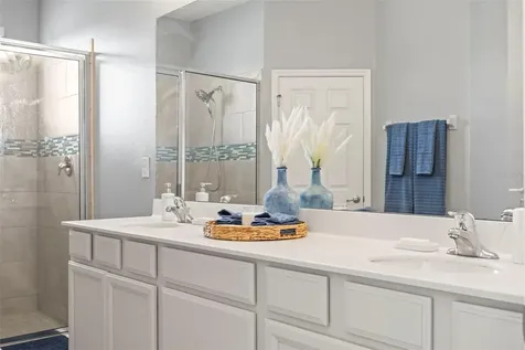 3261 Bethpage Loop Mount Dora FL 32757