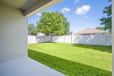 3261 Bethpage Loop Mount Dora FL 32757