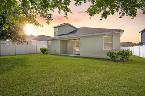 3261 Bethpage Loop Mount Dora FL 32757
