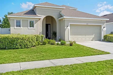 3261 Bethpage Loop Mount Dora FL 32757