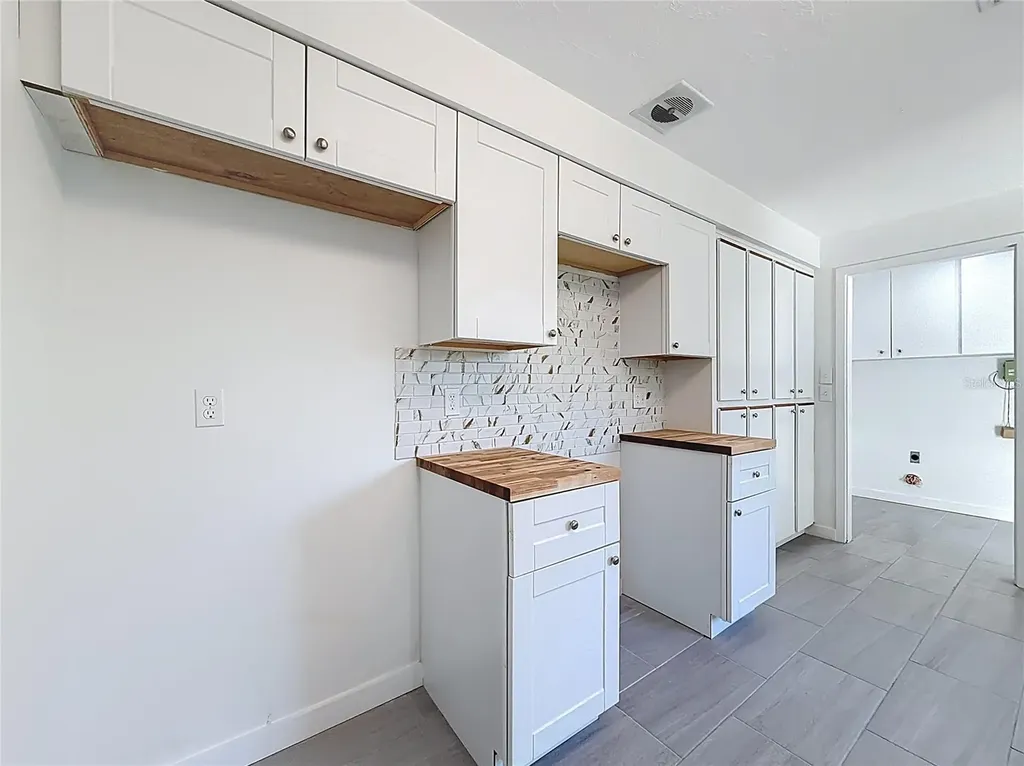 6 Oklahoma Street Beverly Hills FL 34465