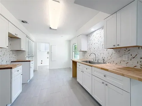 6 Oklahoma Street Beverly Hills FL 34465