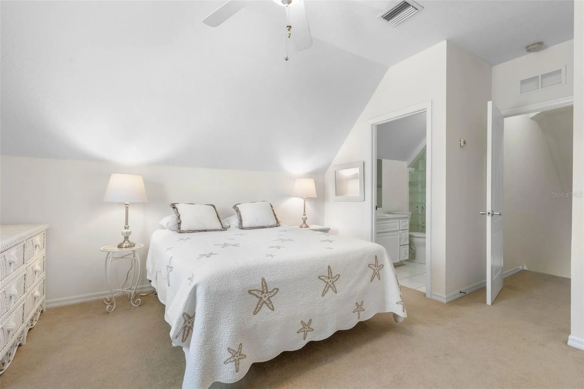 9 Whittlesey Lane Palm Coast FL 32164