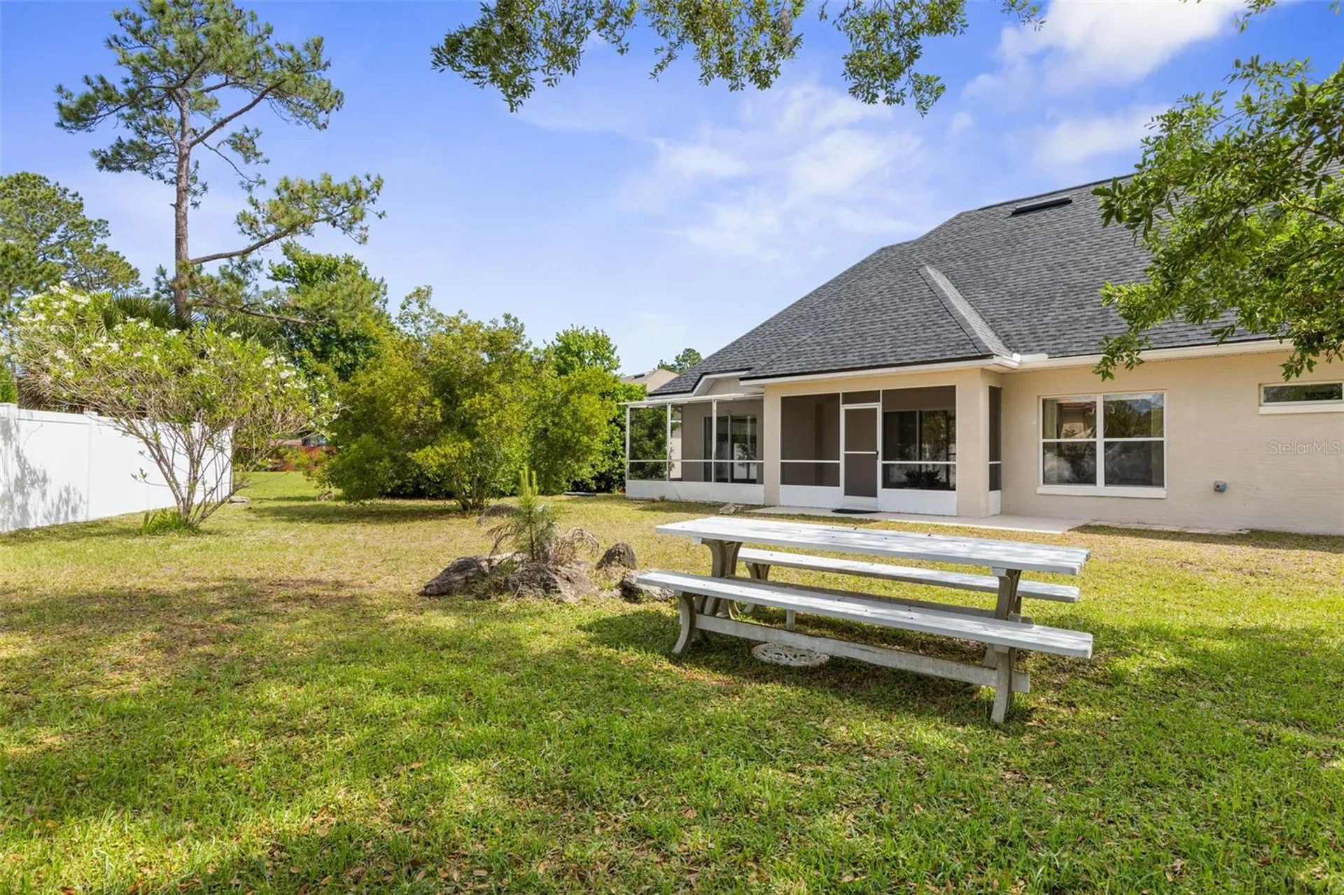 9 Whittlesey Lane Palm Coast FL 32164