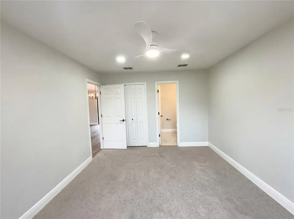 4864 Lake Shore Drive St Cloud FL 34772