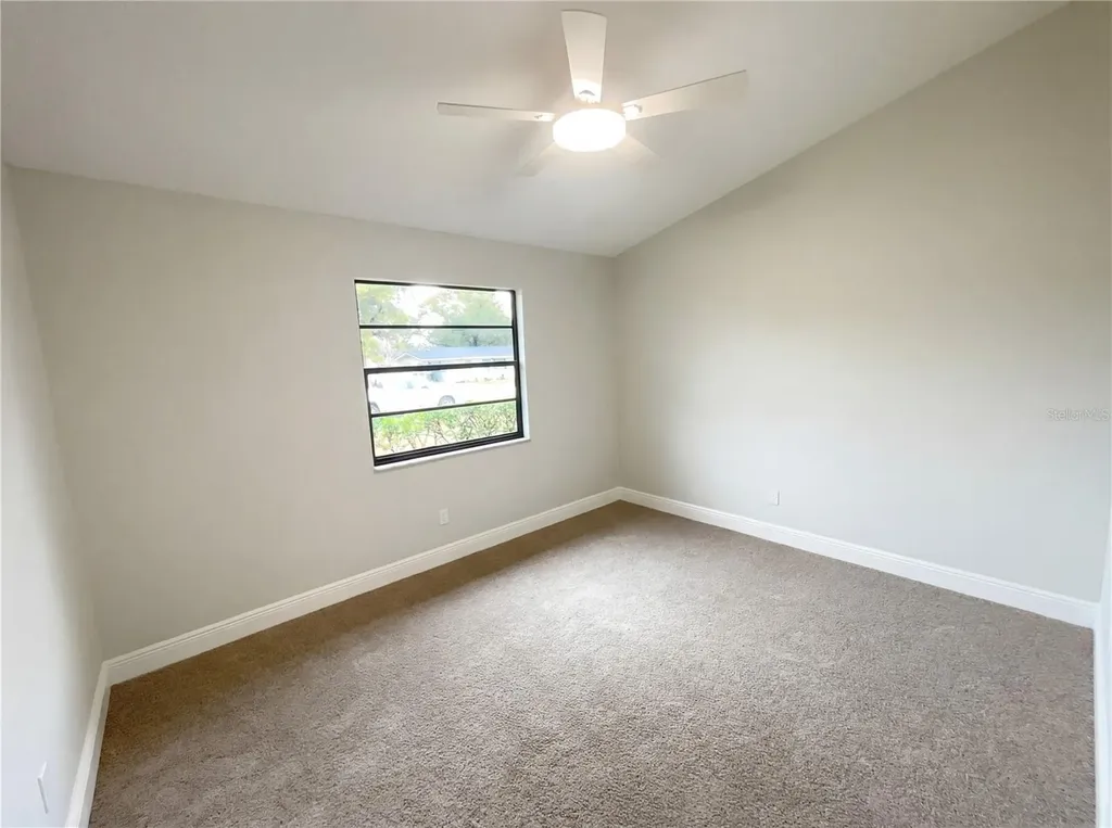 4864 Lake Shore Drive St Cloud FL 34772