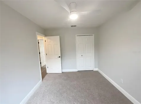 4864 Lake Shore Drive St Cloud FL 34772
