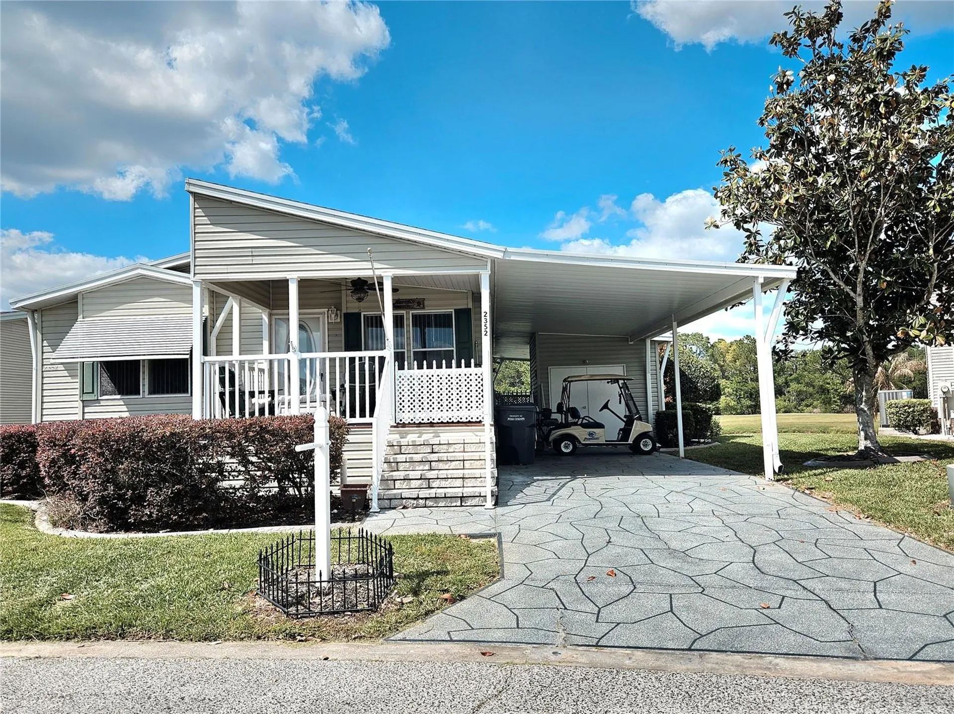 2352 Peavine Circle Lakeland FL 33810