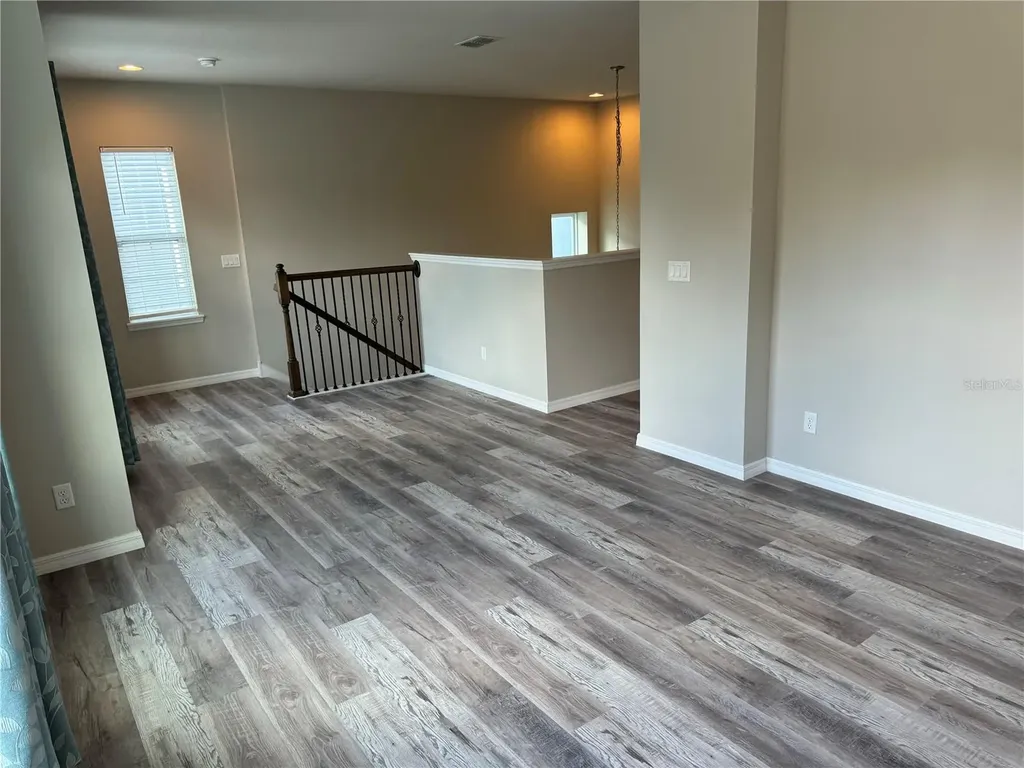 5912 Village Center Drive Lithia FL 33547