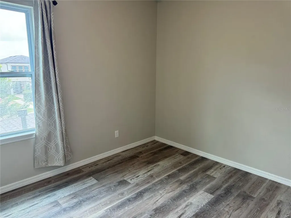 5912 Village Center Drive Lithia FL 33547