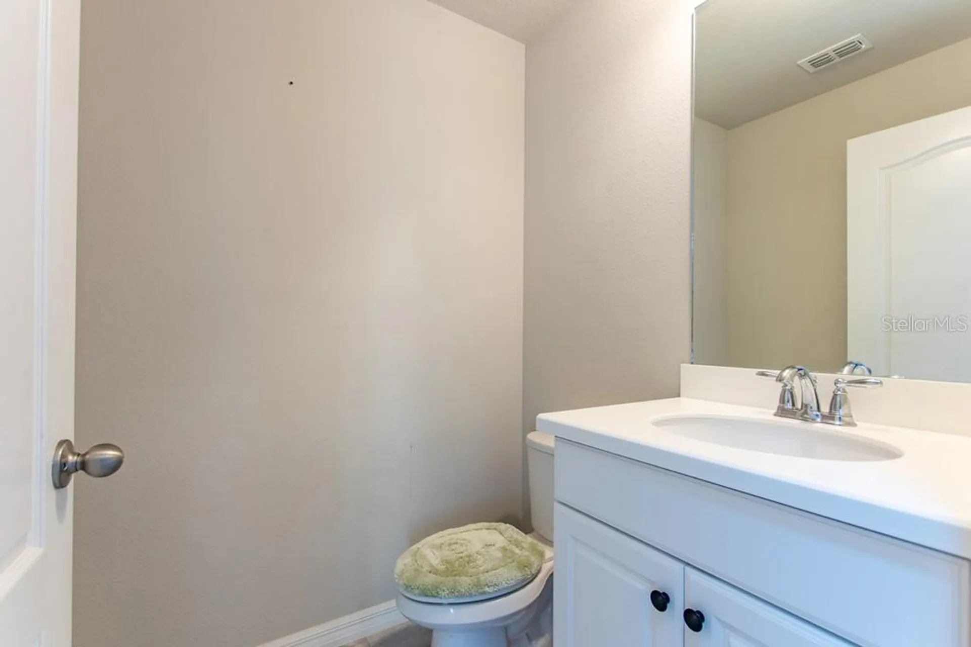 5912 Village Center Drive Lithia FL 33547