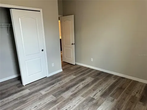 5912 Village Center Drive Lithia FL 33547