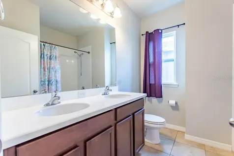 5912 Village Center Drive Lithia FL 33547
