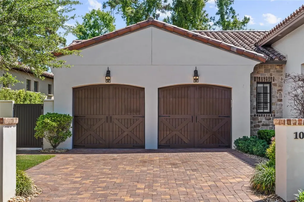 10243 Mattraw Place Orlando FL 32836