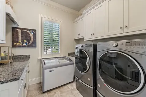 10243 Mattraw Place Orlando FL 32836