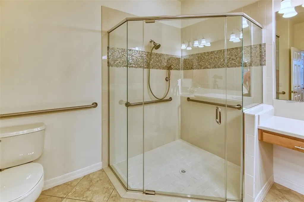 2310 Palm Tree Drive Kissimmee FL 34759