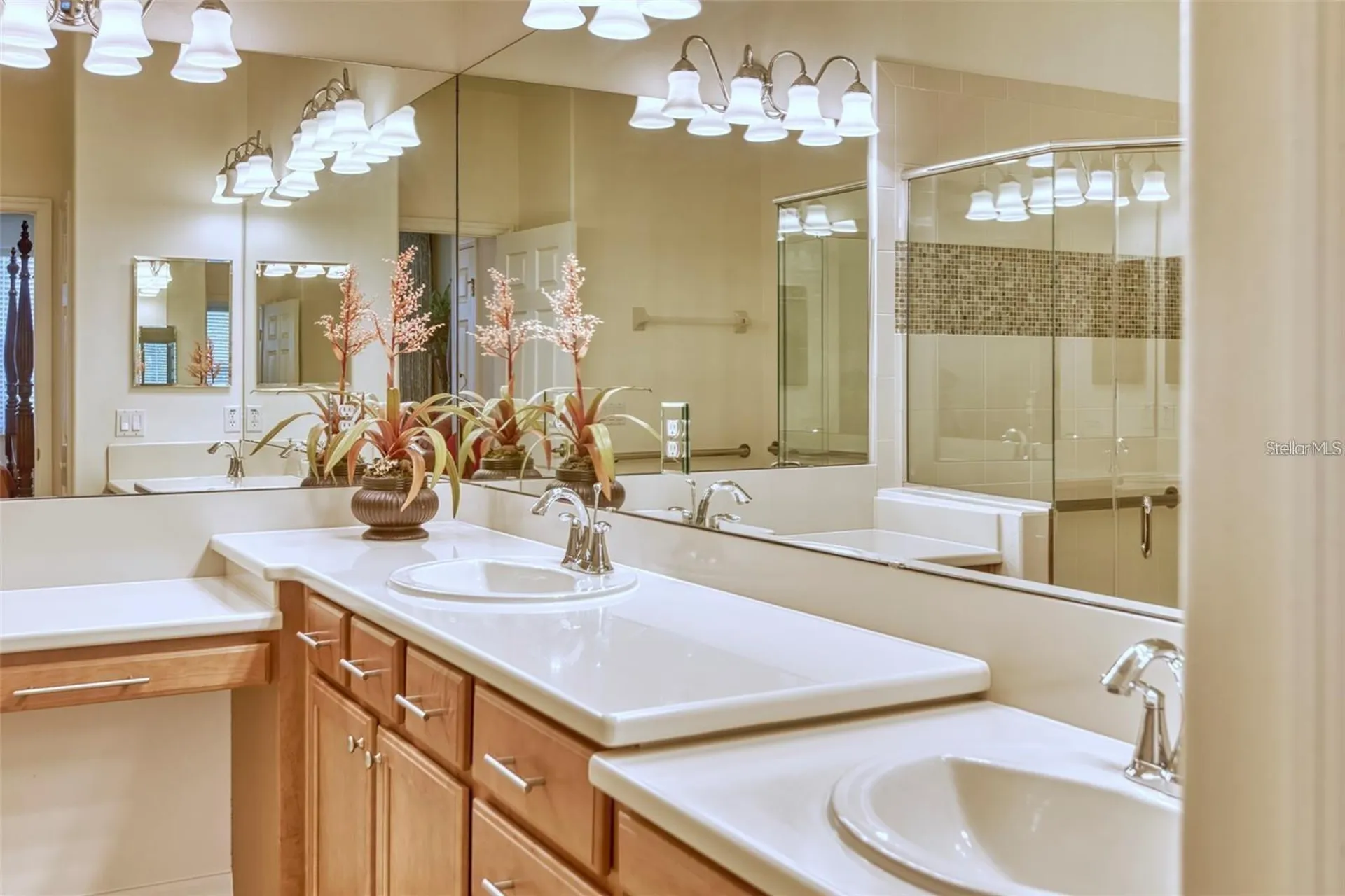 2310 Palm Tree Drive Kissimmee FL 34759