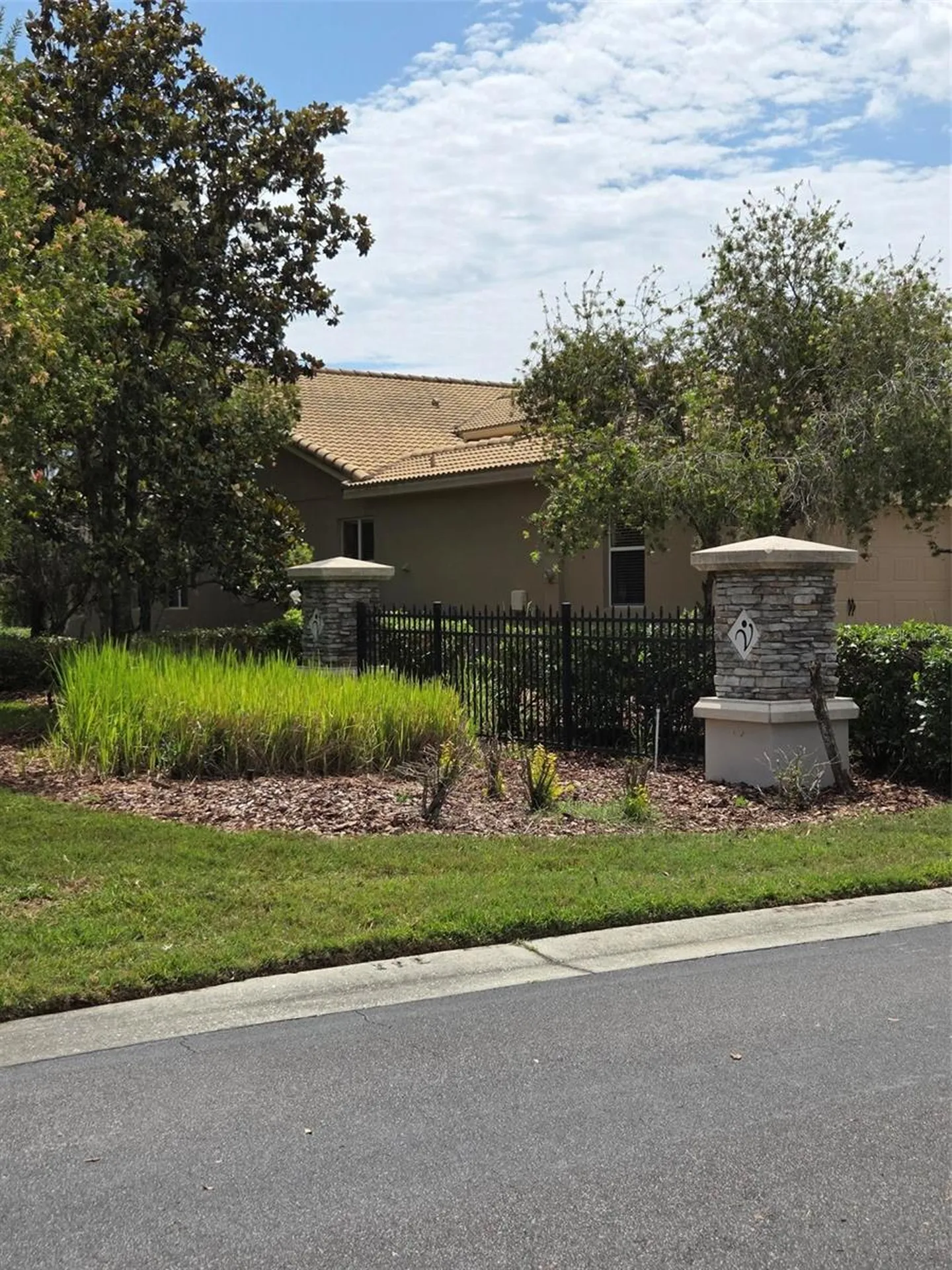 2310 Palm Tree Drive Kissimmee FL 34759