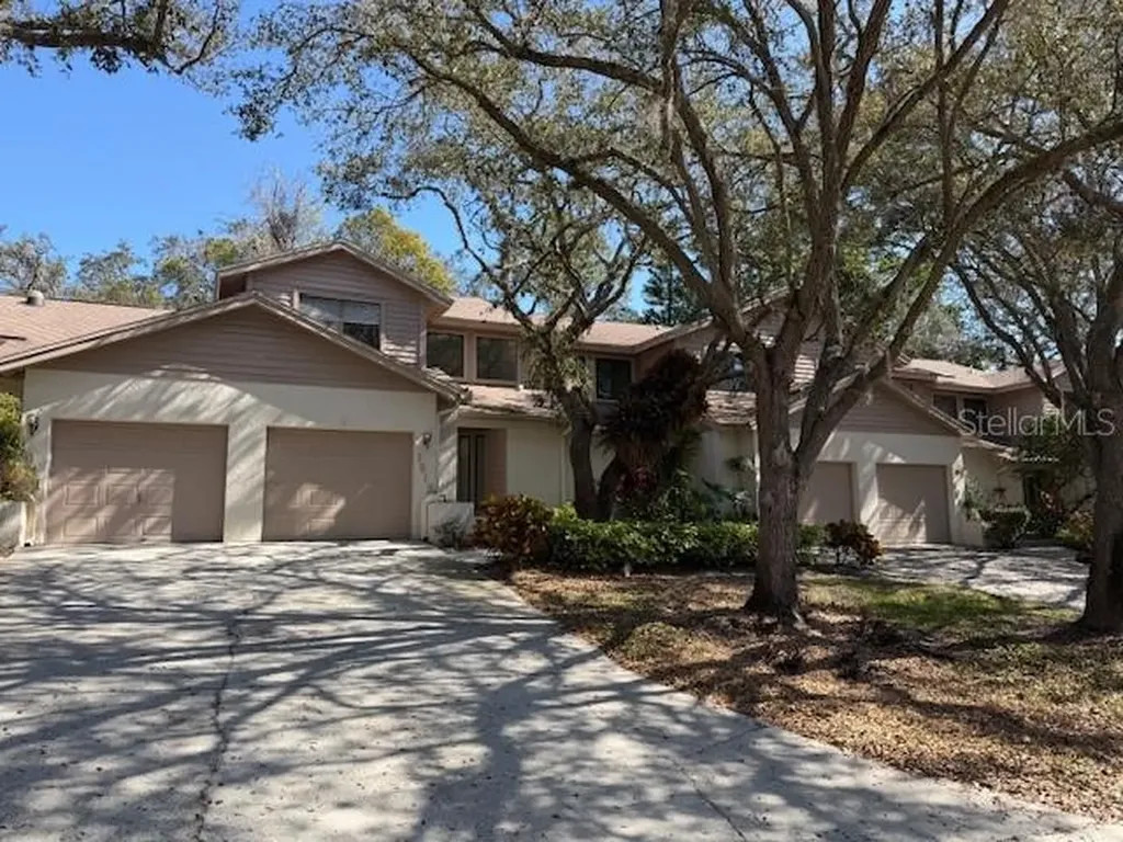 1913 Whispering Way Tarpon Springs FL 34689