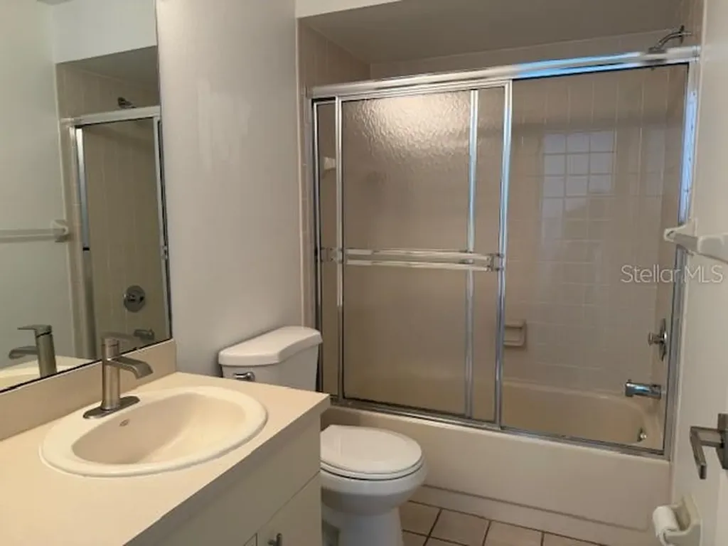 1913 Whispering Way Tarpon Springs FL 34689