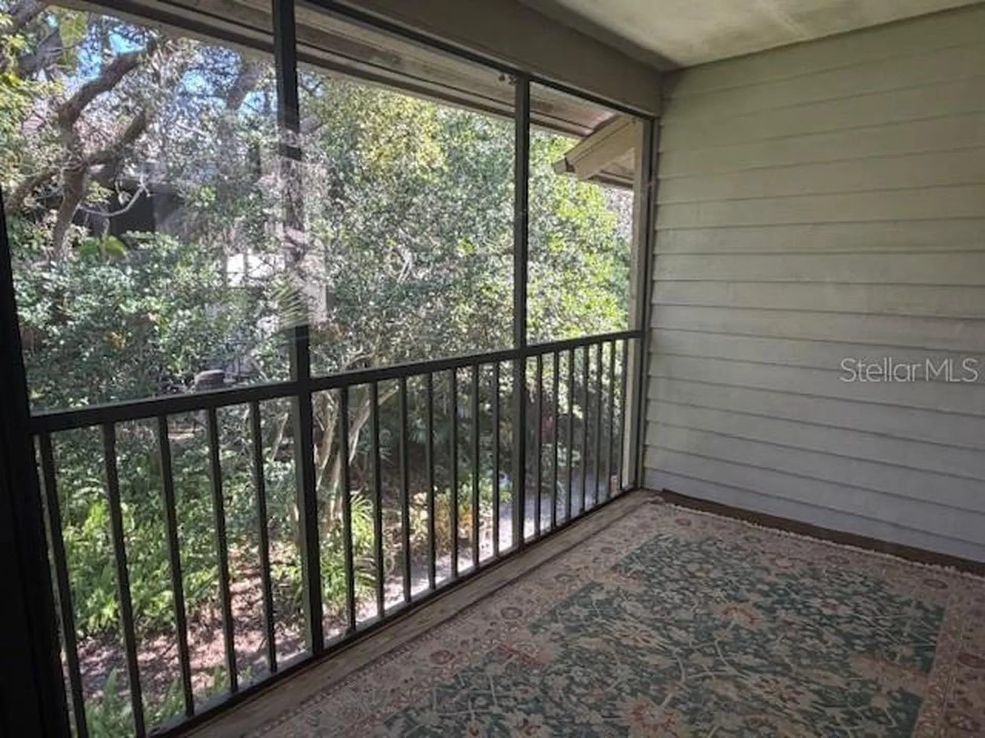 1913 Whispering Way Tarpon Springs FL 34689